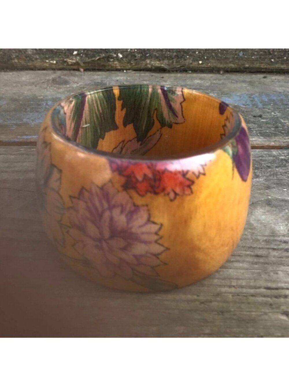 Wide 1970s Runway Lucite Bangle Bracelet Wood Grain and Floral Print Multicolor - Picture 7 of 7
